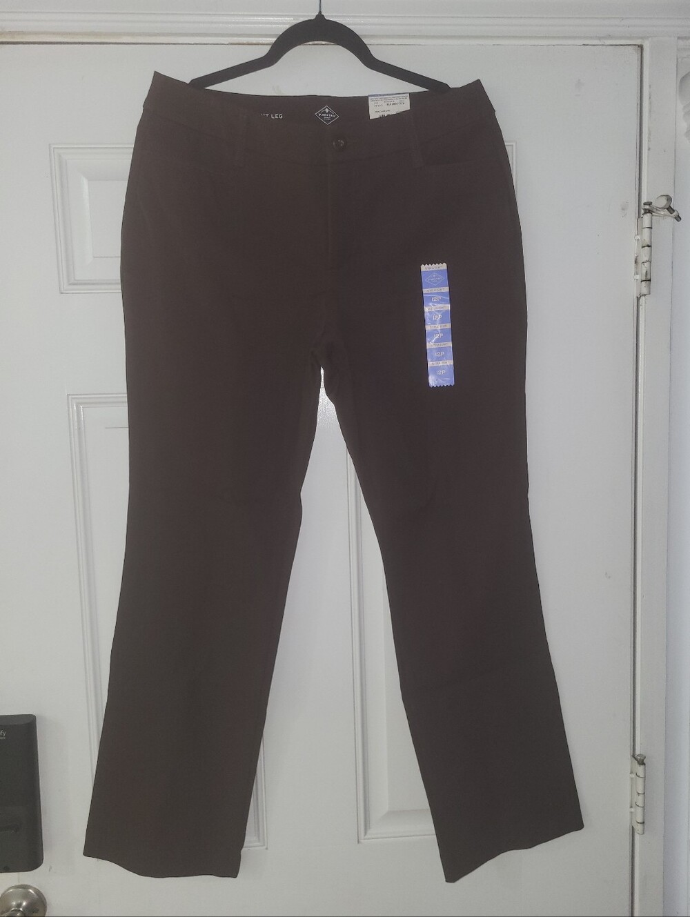 NWT St Jhon's Bau Women’s Dark Brown Stretch Jeans Straight Leg Size 12 P Cotton